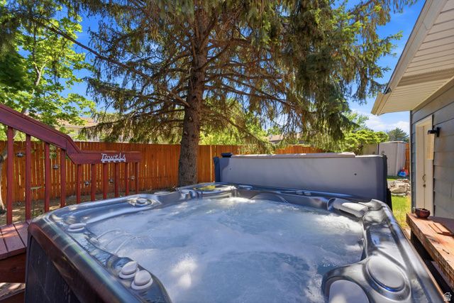 4043 W BOUCK CIR, Salt Lake City, UT 84120