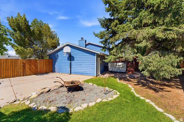 4043 W BOUCK CIR, Salt Lake City, UT 84120