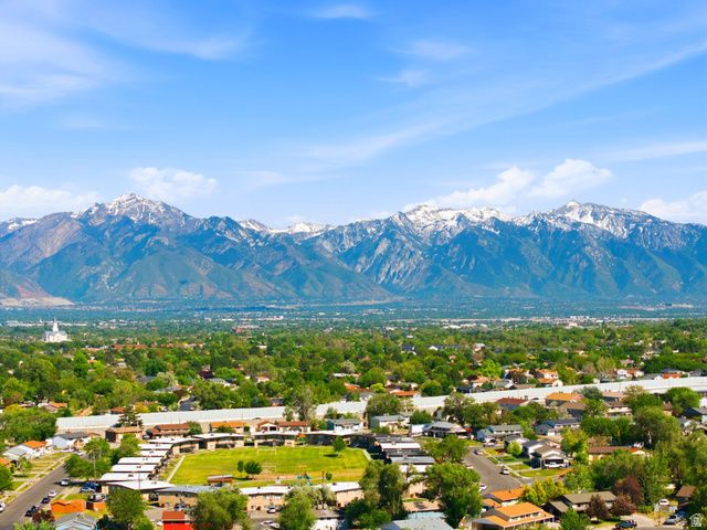 4043 W BOUCK CIR, Salt Lake City, UT 84120