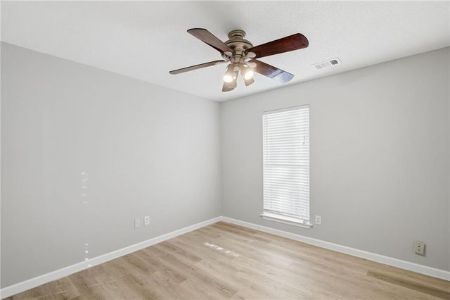 1139 Davis Road W, Fairmount, GA 30139