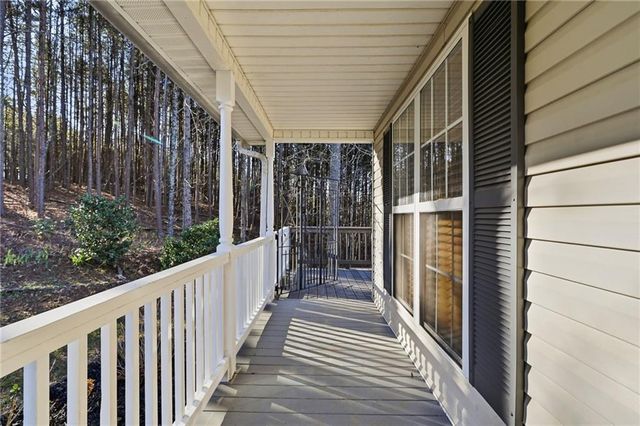 1139 Davis Road W, Fairmount, GA 30139