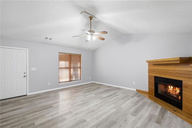 1139 Davis Road W, Fairmount, GA 30139