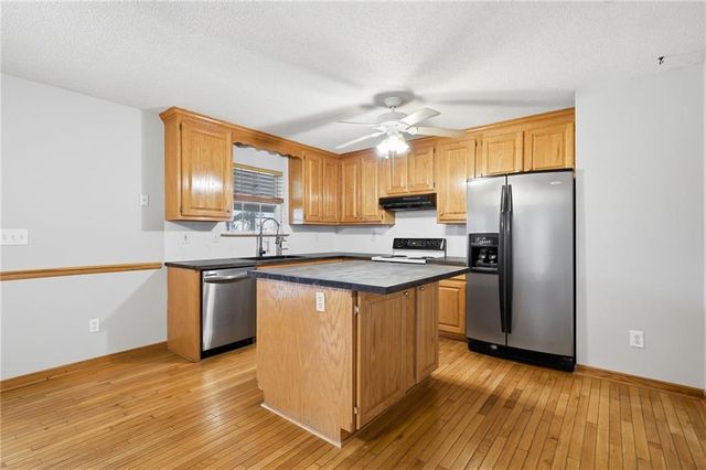 1139 Davis Road W, Fairmount, GA 30139