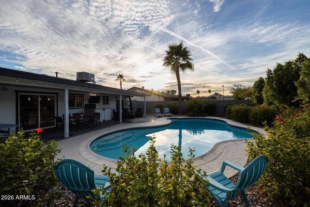 3726 E WINCHCOMB Drive, Phoenix, AZ 85032