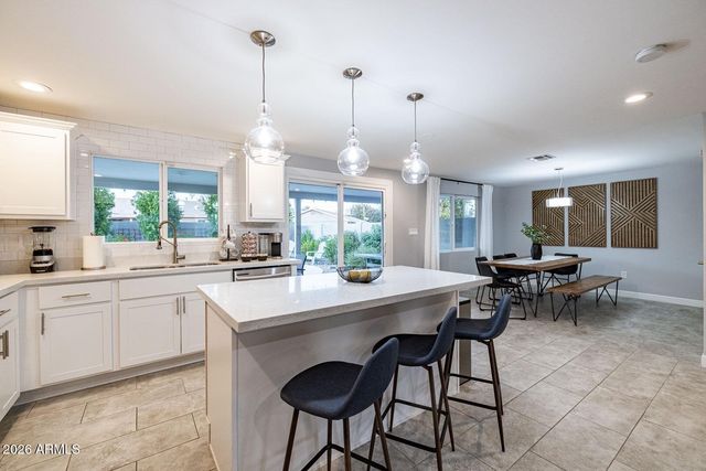 3726 E WINCHCOMB Drive, Phoenix, AZ 85032