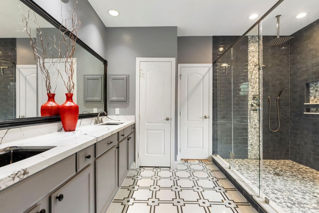 15314 Clevedon Lane, Jersey Village, TX 77040