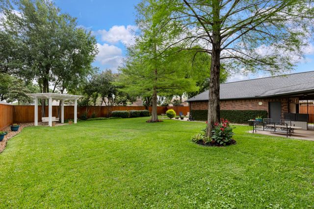 15314 Clevedon Lane, Jersey Village, TX 77040