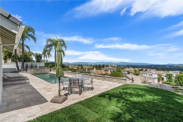 24918 Vista Verenda, Woodland Hills, CA 91367