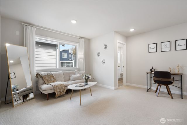 10829 SE 43rd Avenue, Everett, WA 98208