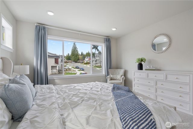 10829 SE 43rd Avenue, Everett, WA 98208
