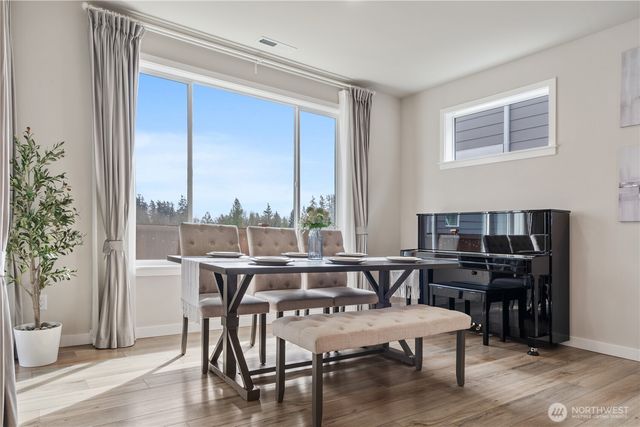 10829 SE 43rd Avenue, Everett, WA 98208