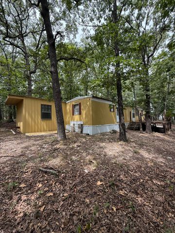 22161 Cedar Lane Lane, Wheatland, MO 65779