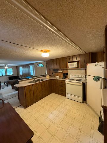 22161 Cedar Lane Lane, Wheatland, MO 65779