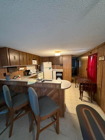 22161 Cedar Lane Lane, Wheatland, MO 65779