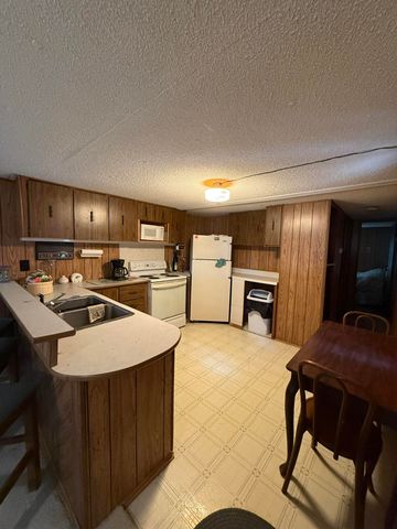 22161 Cedar Lane Lane, Wheatland, MO 65779