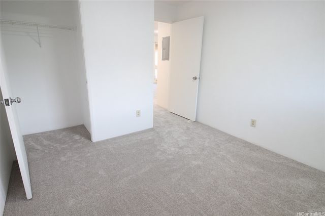 92-1179 Palahia Street J202, Kapolei, HI 96707