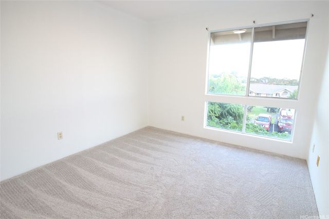 92-1179 Palahia Street J202, Kapolei, HI 96707