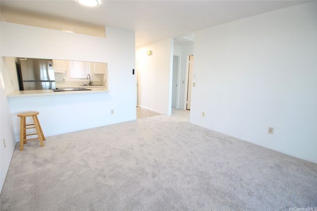 92-1179 Palahia Street J202, Kapolei, HI 96707