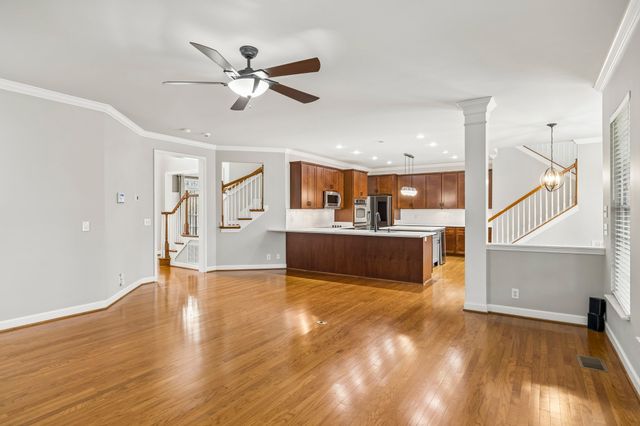 3053 Oxford Glen Dr, Franklin, TN 37067