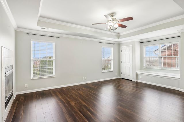 3053 Oxford Glen Dr, Franklin, TN 37067