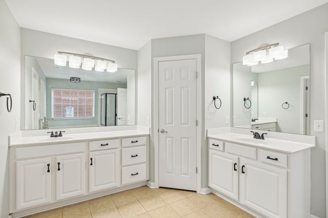 3053 Oxford Glen Dr, Franklin, TN 37067