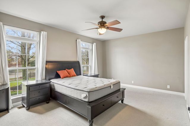 3053 Oxford Glen Dr, Franklin, TN 37067