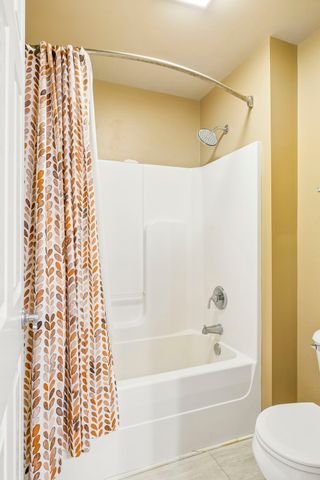 3053 Oxford Glen Dr, Franklin, TN 37067