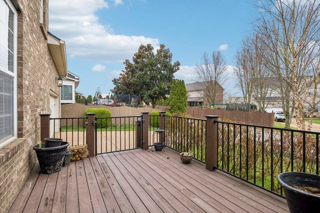 3053 Oxford Glen Dr, Franklin, TN 37067