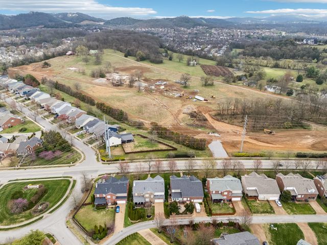 3053 Oxford Glen Dr, Franklin, TN 37067