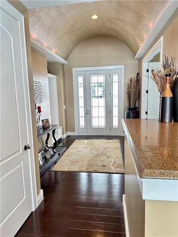 1747 E Drinkman Lane, Eau Claire, WI 54701