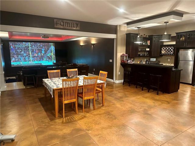 1747 E Drinkman Lane, Eau Claire, WI 54701