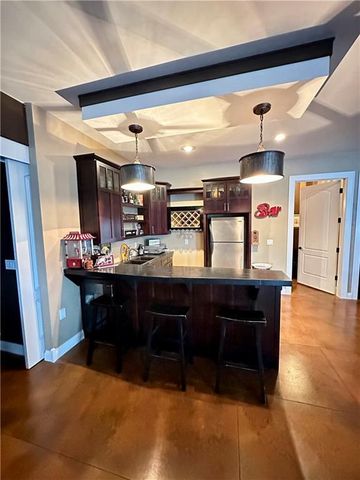 1747 E Drinkman Lane, Eau Claire, WI 54701