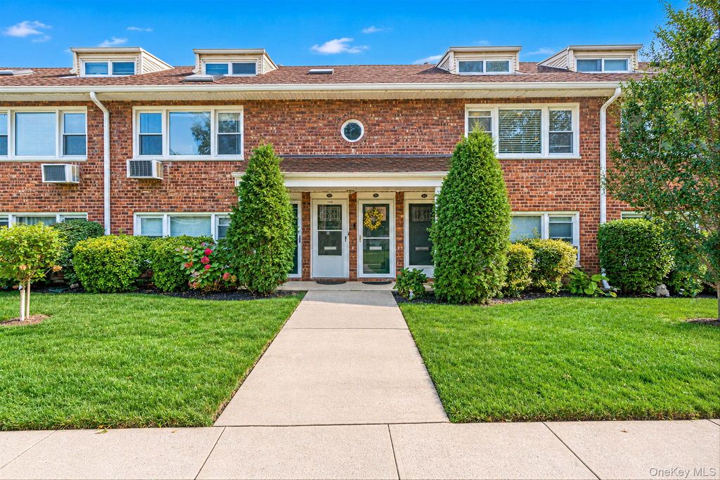 1600 Grand Ave P4, Baldwin, NY 11510 — exterior