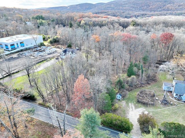 613 Route 306, Suffern, NY 10901