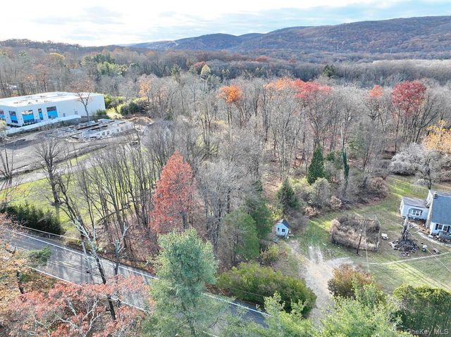 613 Route 306, Suffern, NY 10901