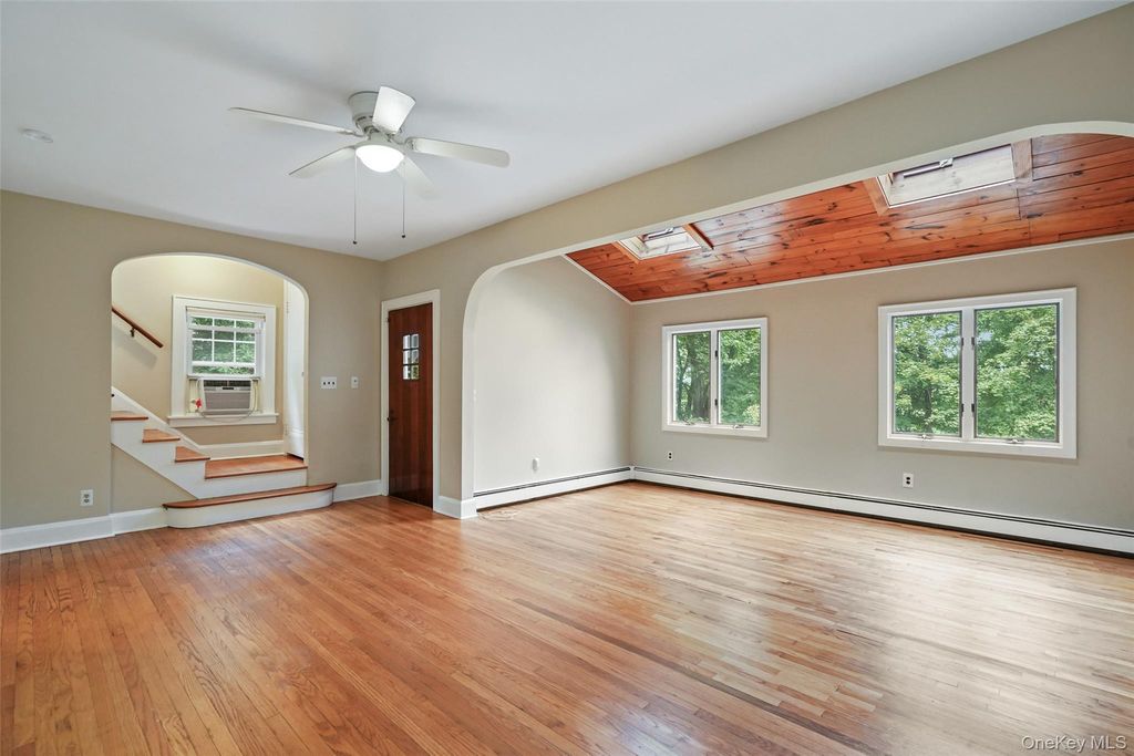 82 Birch Drive, Pleasantville, NY 10570 — photo 2