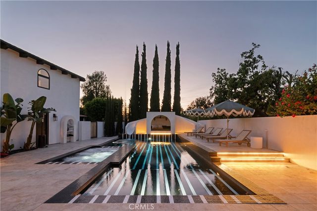 19432 Barrett Hill, North Tustin, CA 92705