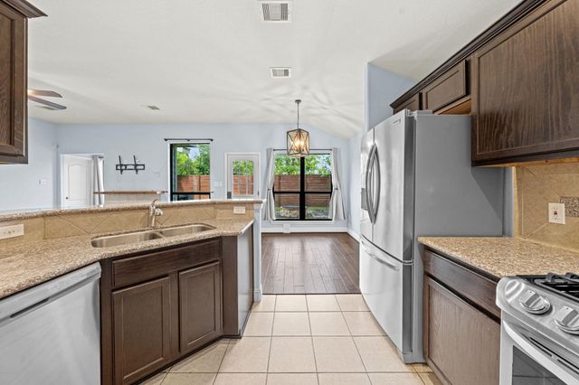 5102 Hardy Street, Houston, TX 77009