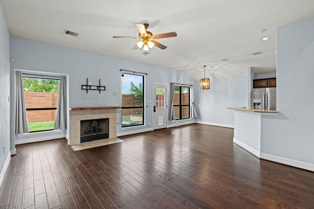 5102 Hardy Street, Houston, TX 77009
