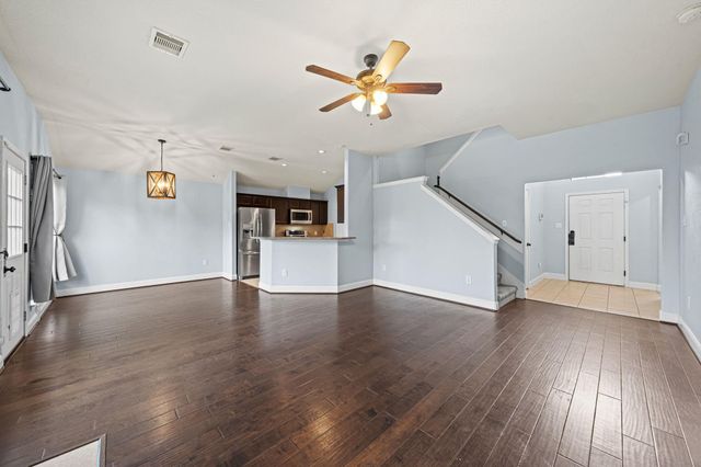 5102 Hardy Street, Houston, TX 77009
