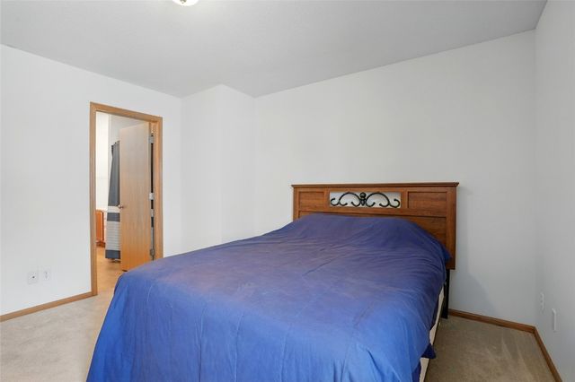 1450 Tower Ln NE, Cedar Rapids, IA 52402