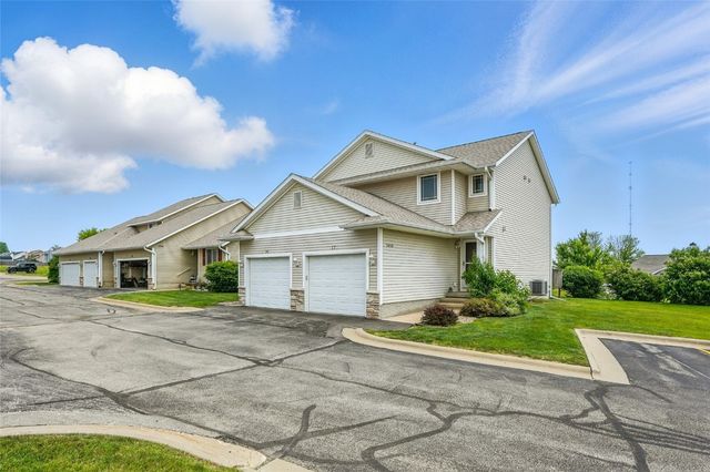 1450 Tower Ln NE, Cedar Rapids, IA 52402