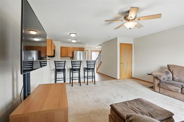 1450 Tower Ln NE, Cedar Rapids, IA 52402