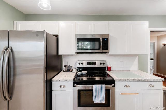 4499 S Linden Road, Flint Charter Township, MI 48507