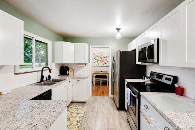 4499 S Linden Road, Flint Charter Township, MI 48507