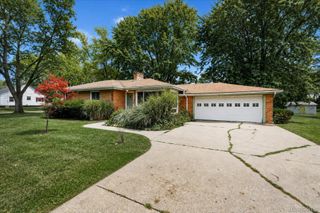 4499 S Linden Road, Flint Charter Township, MI 48507