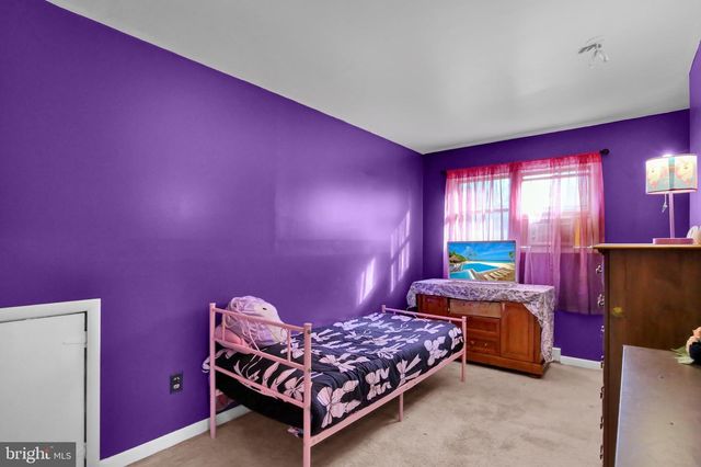 340 HARRY AVE, Robesonia, PA 19551