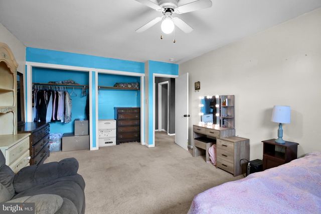 340 HARRY AVE, Robesonia, PA 19551
