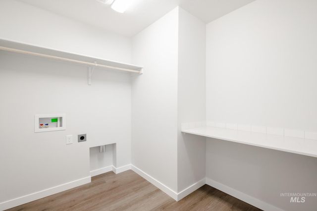 2135 S Border Way, Meridian, ID 83642