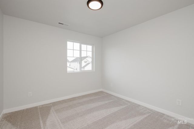 2135 S Border Way, Meridian, ID 83642